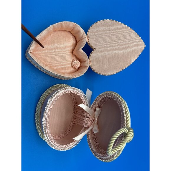 Victorias Secret Heart-Shaped Box & Accessories Set - Picture 8 of 13